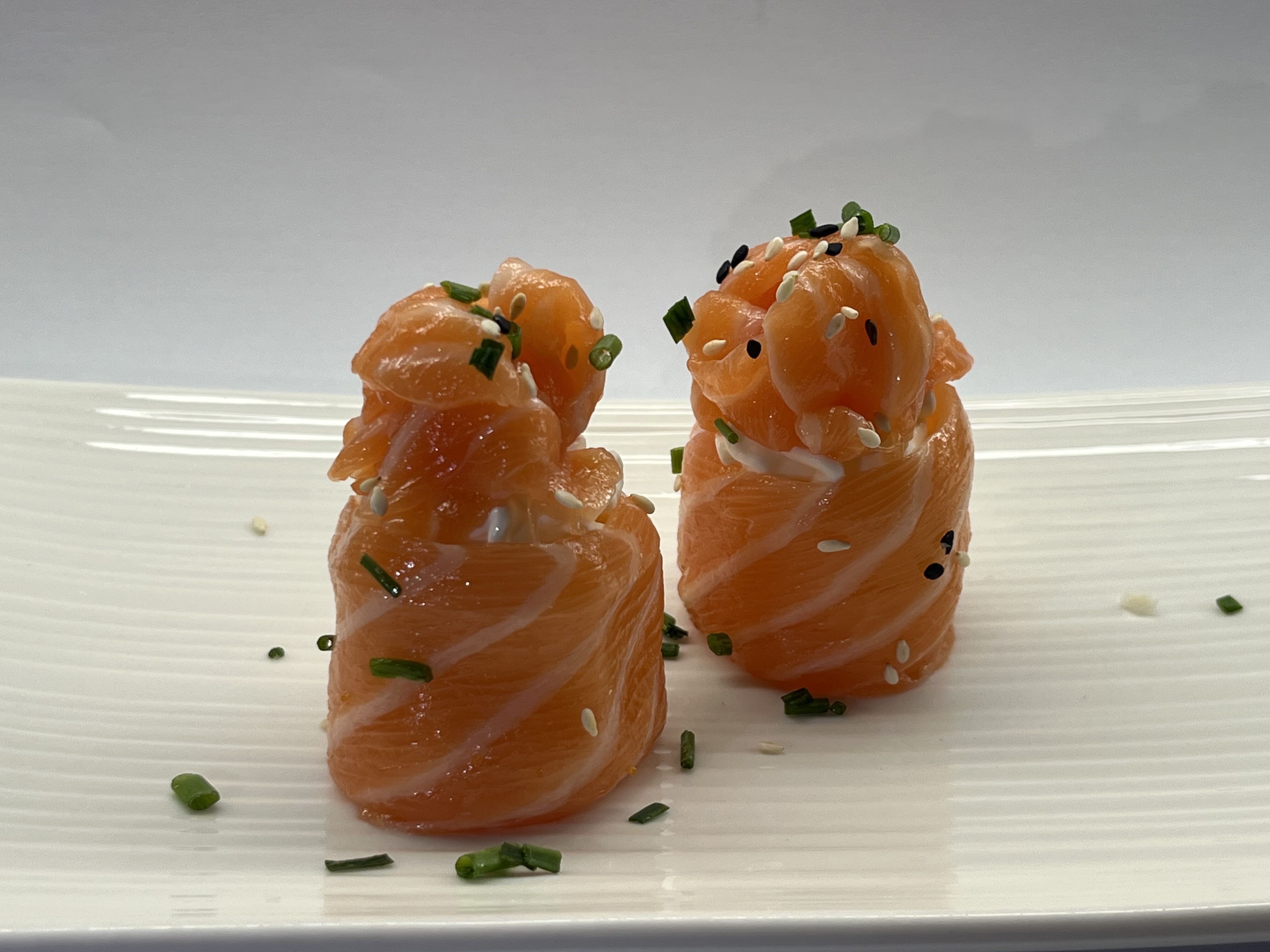401. Salmão Philadelphia (2pcs)