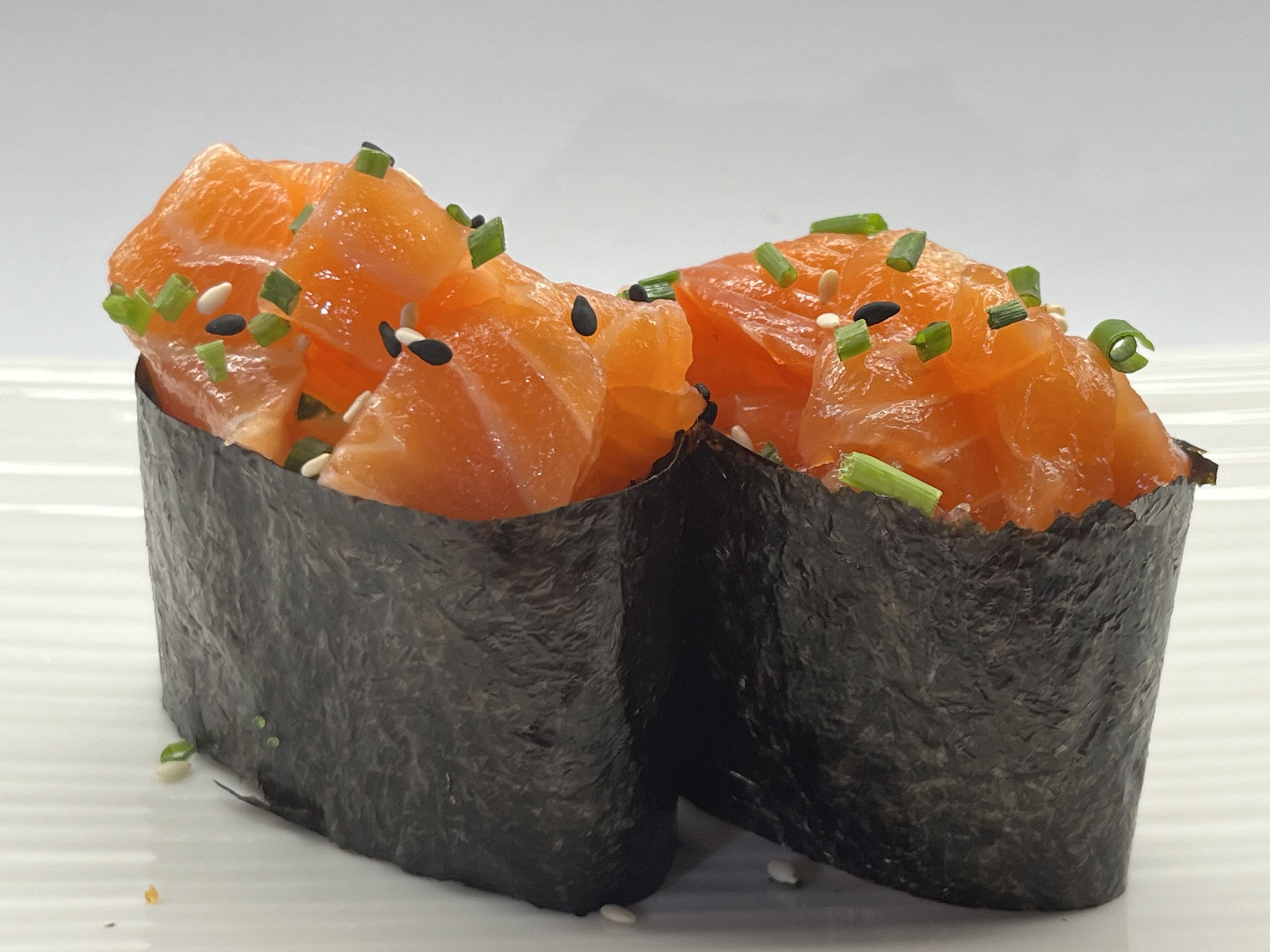 409. Salmão (2pcs)