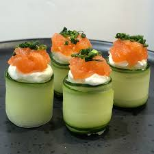 414. Pepino e Salmão (2pcs)